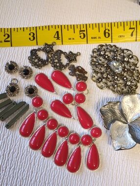 ❤️3/$10❤️ P62 Mix of Jewelry Pieces for Crafting or Making  Jewelry